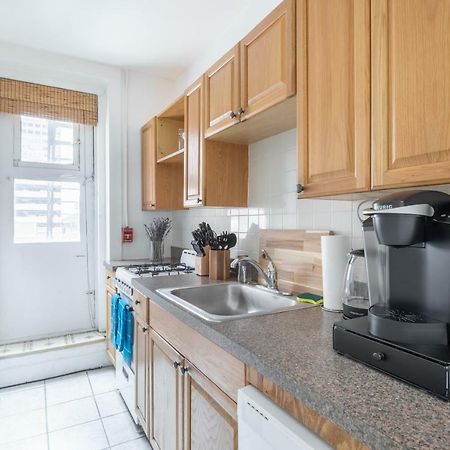 The Chestnut Flat - Rittenhouse Square ฟิลาเดลเฟีย ภายนอก รูปภาพ