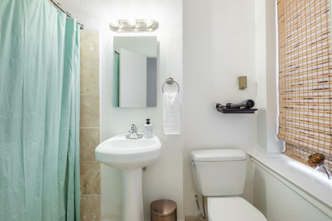 The Chestnut Flat - Rittenhouse Square ฟิลาเดลเฟีย ภายนอก รูปภาพ